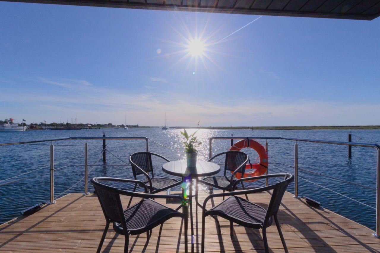 Hausboot Fjord Lacerta Mit Dachterrasse In Wendtorf Экстерьер фото
